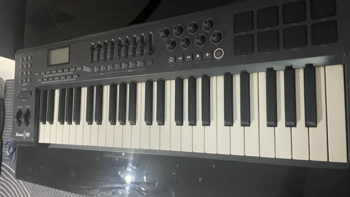 Teclado M-Audio Axiom 49 Controlador MIDI Profissional USB 49 Teclas ACEITO OFERTA!