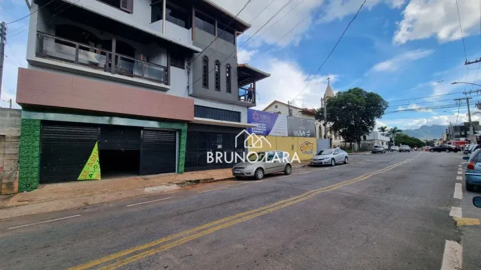 Loja disponível para locação no Centro  Igarapé/MG.