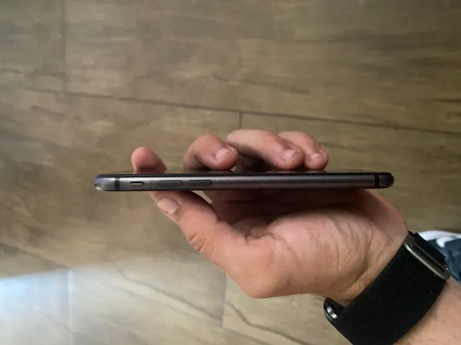 IPHONE 8 64g ótimo estado