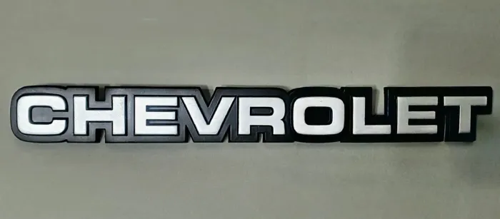 Emblema Chevrolet REF: * ORIGINAL tampa traseira Opala/Caravan/Monza/Kadett/Ipanema 