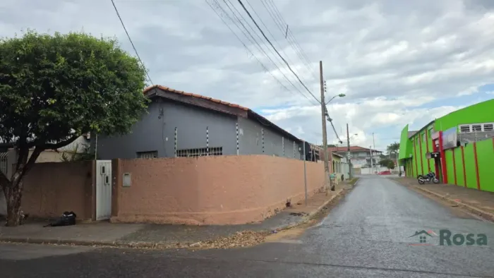 Casa para venda, 4 quartos, Coxipó, Cuiabá
