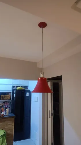 Luminária vermelha