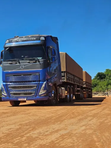 Volvo FH 540 Globetrotter 2016 - 6x4, Automático, Completo e Muito Conservado ?