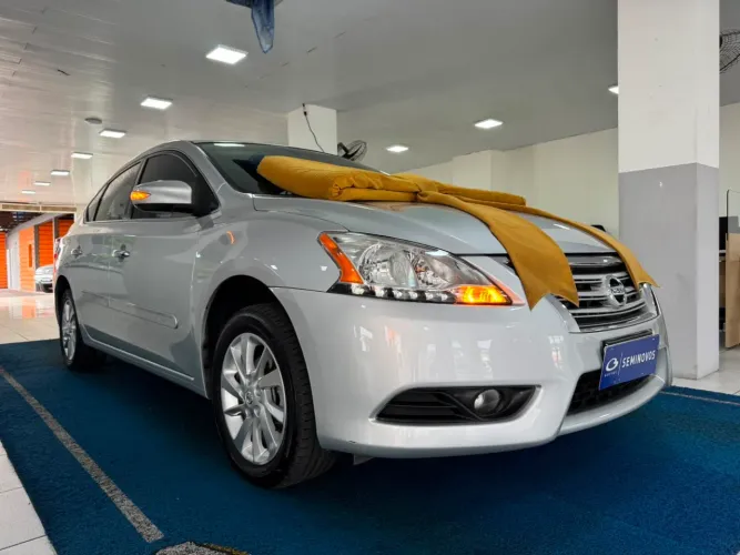 Nissan Sentra SV 2.0 Flexstart 16V Aut. 2015