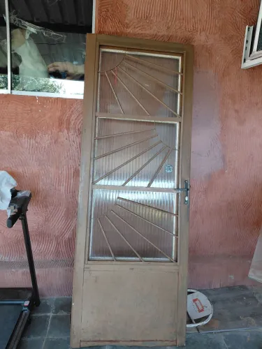 Porta com vidro