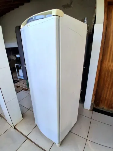 Geladeira Frost Free 342L Consul