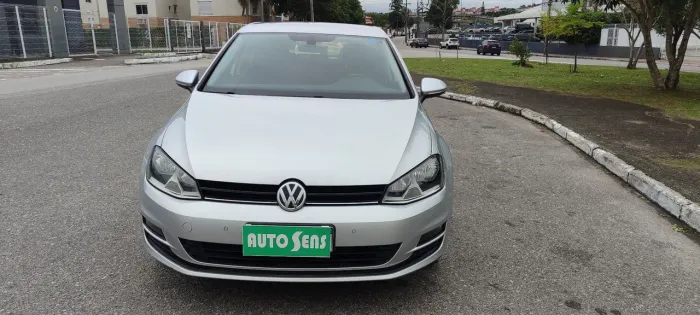 Volkswagen Golf Comfortline 1.0 TSI Total Flex Mec. 2017
