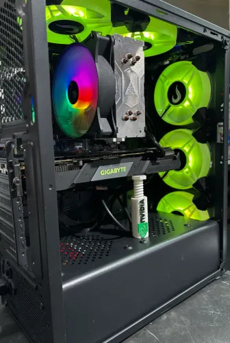 Vendo PC em excelente estado!! Funcionando perfeito!!