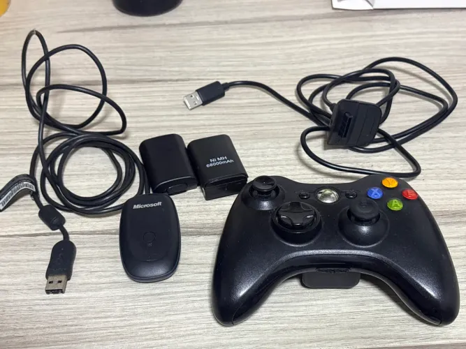 Controle Xbox 360 + receptor + bateria