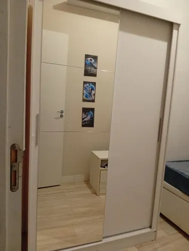 Guarda roupa