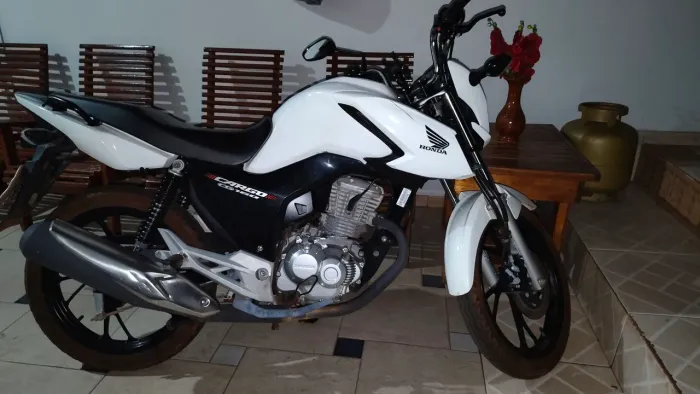 Moto Honda CG 160 Cargo Flex (Branca)
