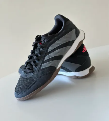 Chuteira Futsal Adidas Predator League Unissex - Preto e Cinza