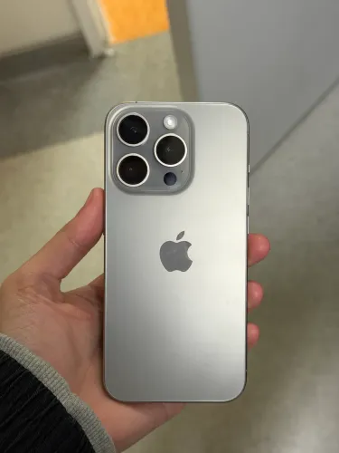 iphone 15 Pro - 128gb