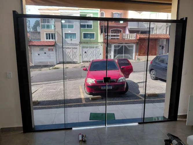 Porta de vidro para salão comercial