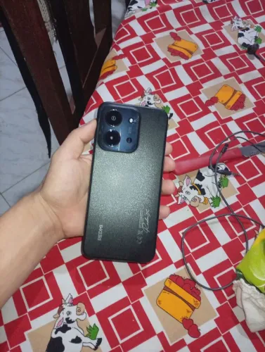 Vende-se celular