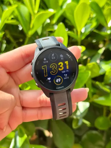 Garmin Forerunner 165
