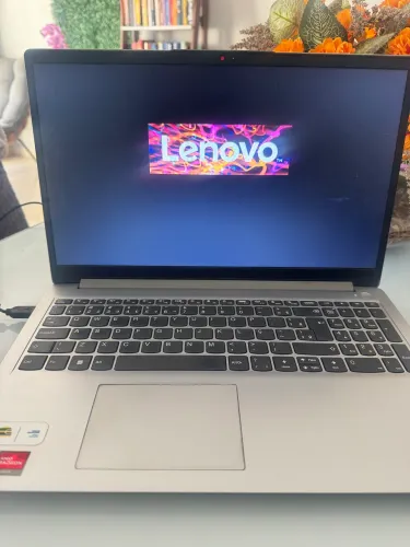 Notebook Lenovo 