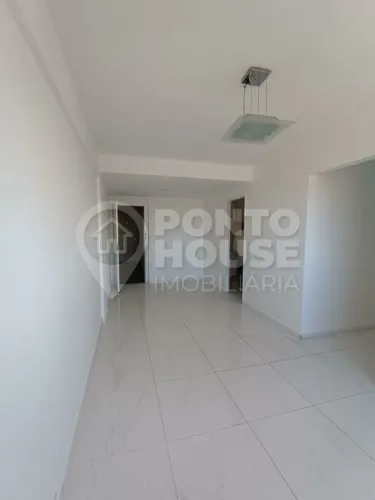Apartamento à venda com 2 dorm no bairro Jardim Aeroporto perto do metrô