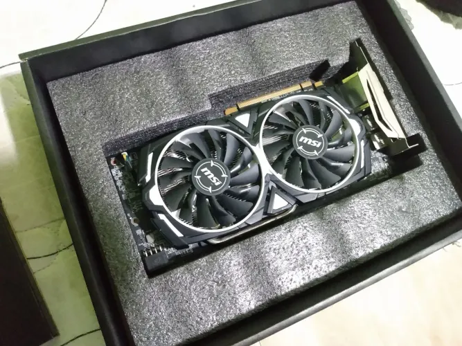 Rx 580 4GB (Com Defeito)