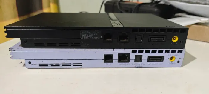 Lote 2 Ps2 slim 70012