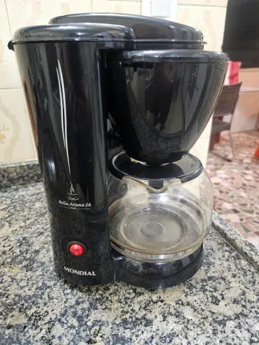 Cafeteira mondial bella arome 26 black - Usada