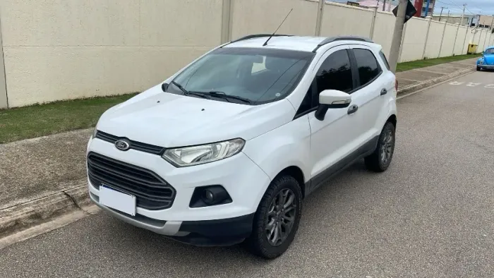 Ford Ecosport Freestyle 1.6 16V Flex 5P 2015