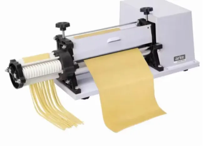 Laminador de massa com motor Arke 