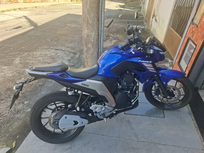 FAZER 250 BAIXA KILOMETRAGEM