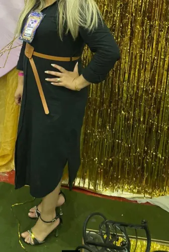 Vende-se vestidos usados