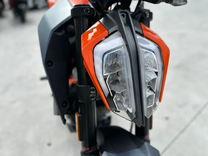 KTM Duke 390 - 0 km 