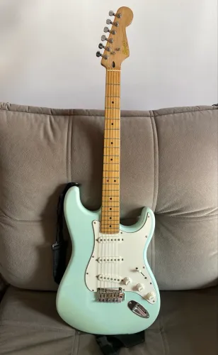 Squier Strato Deluxe Seymour Design