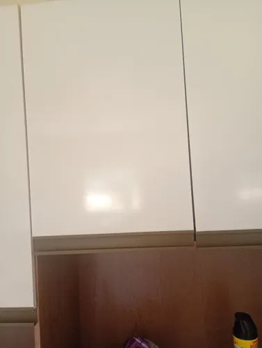 Armário de cozinha quase novo