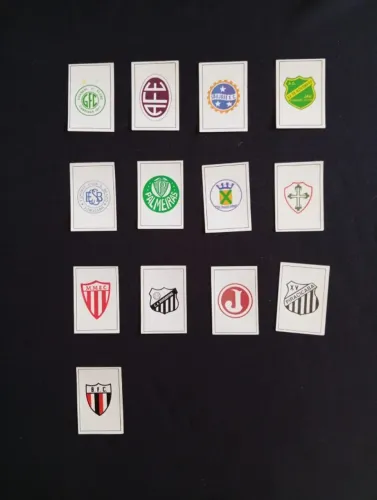 Figurinhas dos escudos do Campeonato Paulista 1989