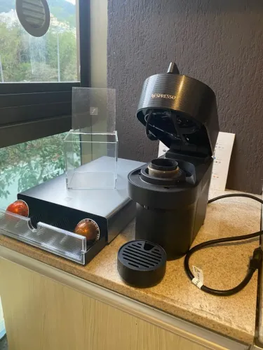 Cafeteira Nespresso seminova 127v