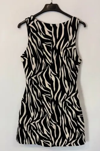 Vestido Zara costas nua
