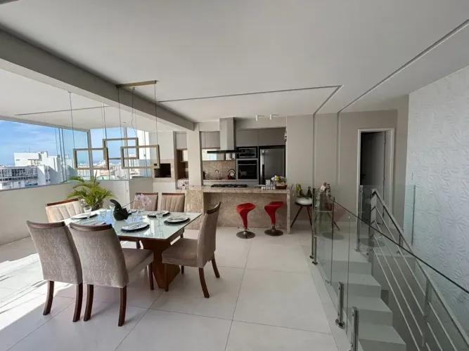 Cobertura Duplex 3 quartos - Oportunidade na Quadra do Mar de Itapoã