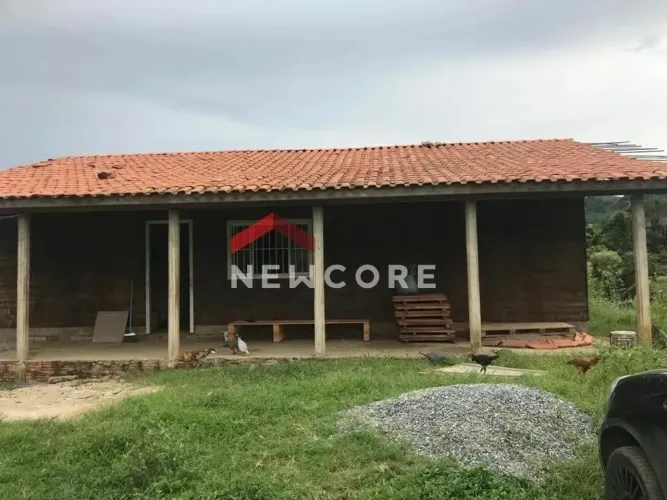 Sítio em estrada principal - Feital - Adrianópolis/PR