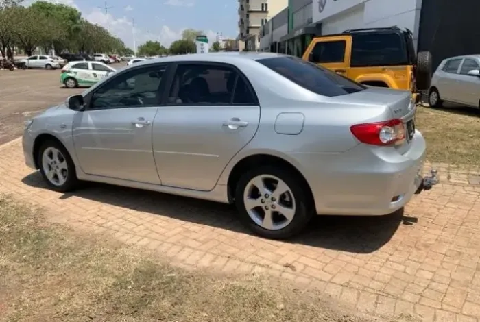 Toyota Corolla XEI 2.0 Flex 16V Aut. 2013