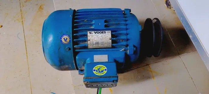 Motor rotativo