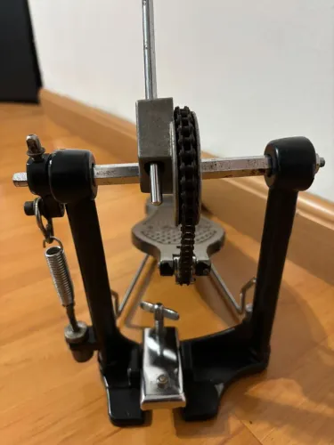 Pedal de bumbo Mapex P750 