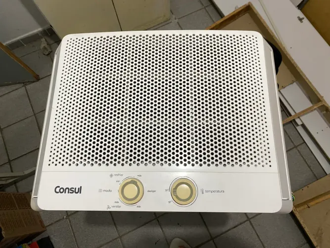 ar-condicionado de janela Consul 10.000 BTUs, modelo CCB10EBBNA, 220V
