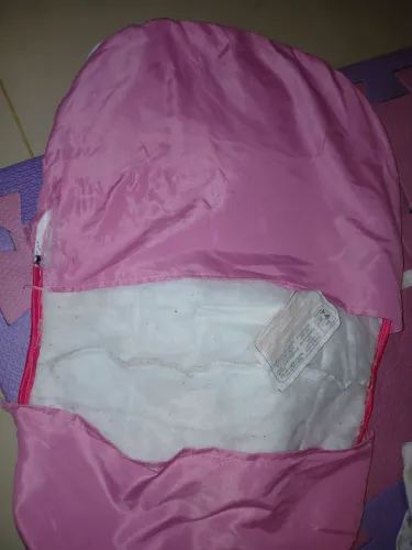 Doa se Cadeirinha de Atividade infantil