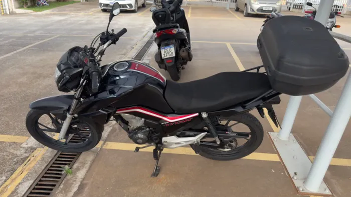 Honda CG 160 Titan 2021 - Apenas 28 mil km, IPVA 26 Pago