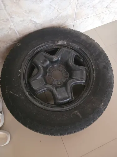 Pneu estepe fiat toro e jeep