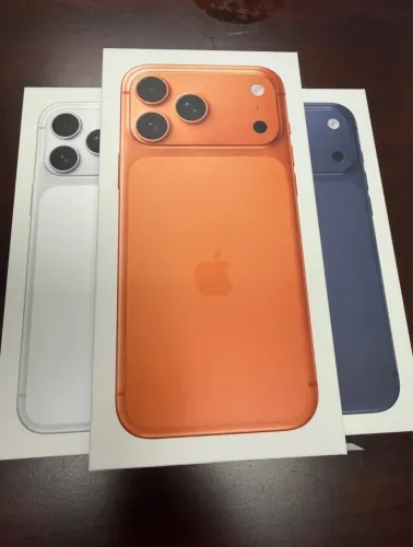 IPHONE 17 PRO MAX 512 GIGA LACRADO UM ANO DE GARANTIA