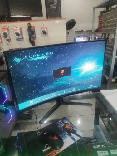 Monitor gamer curvo 27 180hz husky
