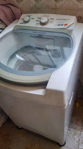 Oferta: Máquina de Lavar Brastemp 9kg com Defeito - Excelente para Reposição de Peças.
