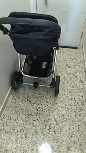 Carrinho de bebê infanti 
