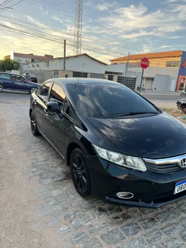 Honda Civic Sedan LXS 1.8/1.8 Flex 16V Aut. 4P 2014