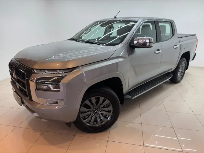 Mitsubishi TRITON HPE 2.4 CD 4X4 TB Diesel Aut. 2026